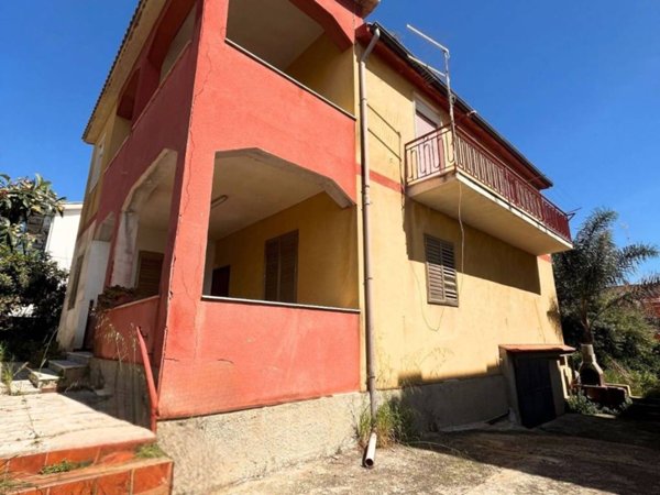 casa indipendente in vendita ad Agrigento in zona San Leone