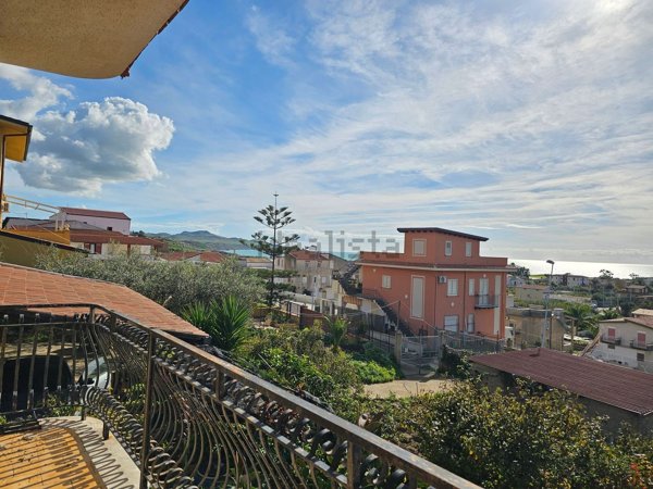 casa indipendente in vendita ad Agrigento in zona San Leone