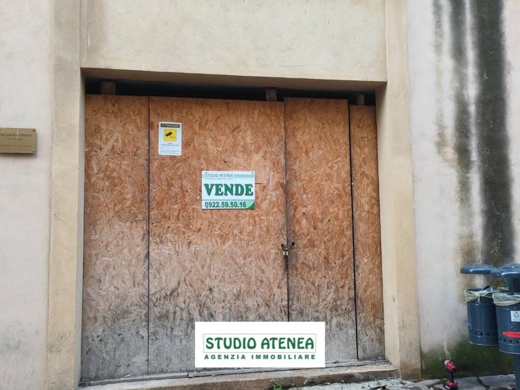 negozio in vendita ad Agrigento in zona Centro Storico