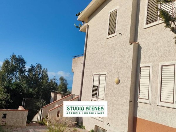 casa indipendente in vendita ad Agrigento in zona San Leone