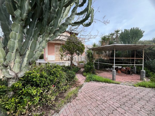 casa indipendente in vendita ad Agrigento in zona San Leone