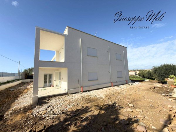 casa indipendente in vendita ad Agrigento in zona San Leone