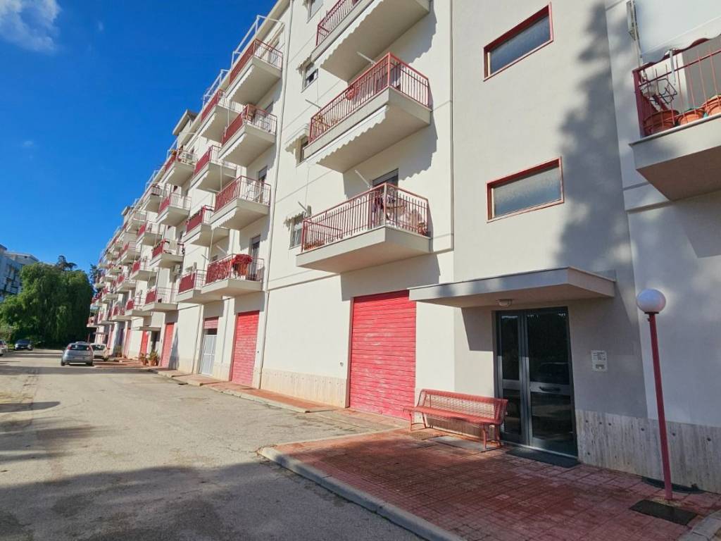 appartamento in vendita ad Agrigento in zona Monserrato