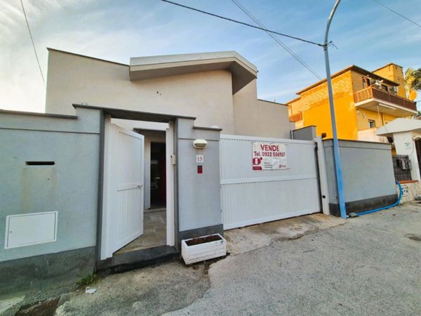 casa indipendente in vendita ad Agrigento in zona Centro Storico