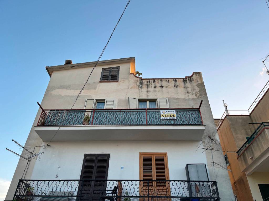appartamento in vendita ad Agrigento in zona San Leone