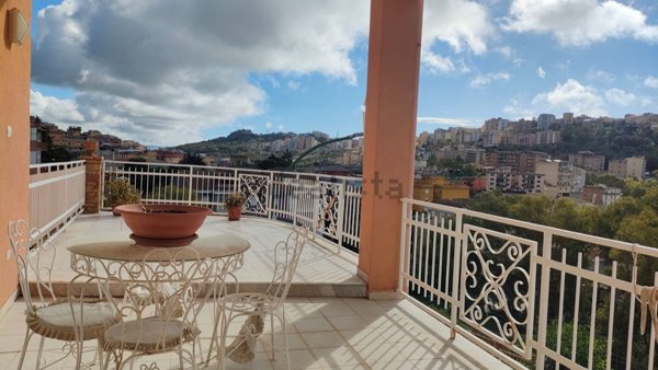 appartamento in vendita ad Agrigento in zona Quadrivio Spinasanta