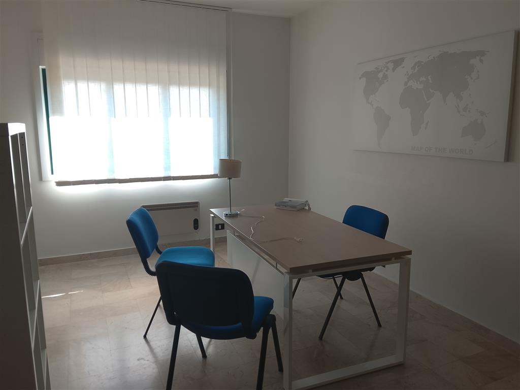 ufficio in vendita ad Agrigento in zona Quadrivio Spinasanta