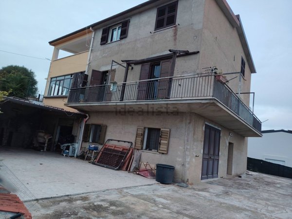 appartamento in vendita ad Agrigento in zona San Leone