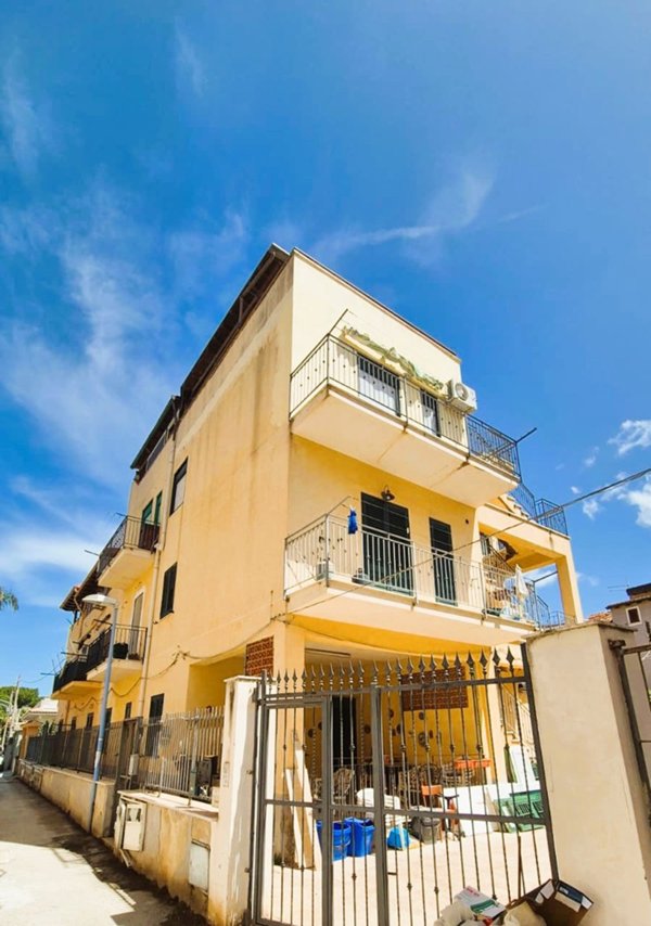 appartamento in vendita ad Agrigento in zona San Leone