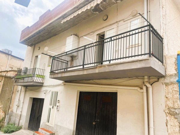 appartamento in vendita ad Agrigento in zona Quadrivio Spinasanta