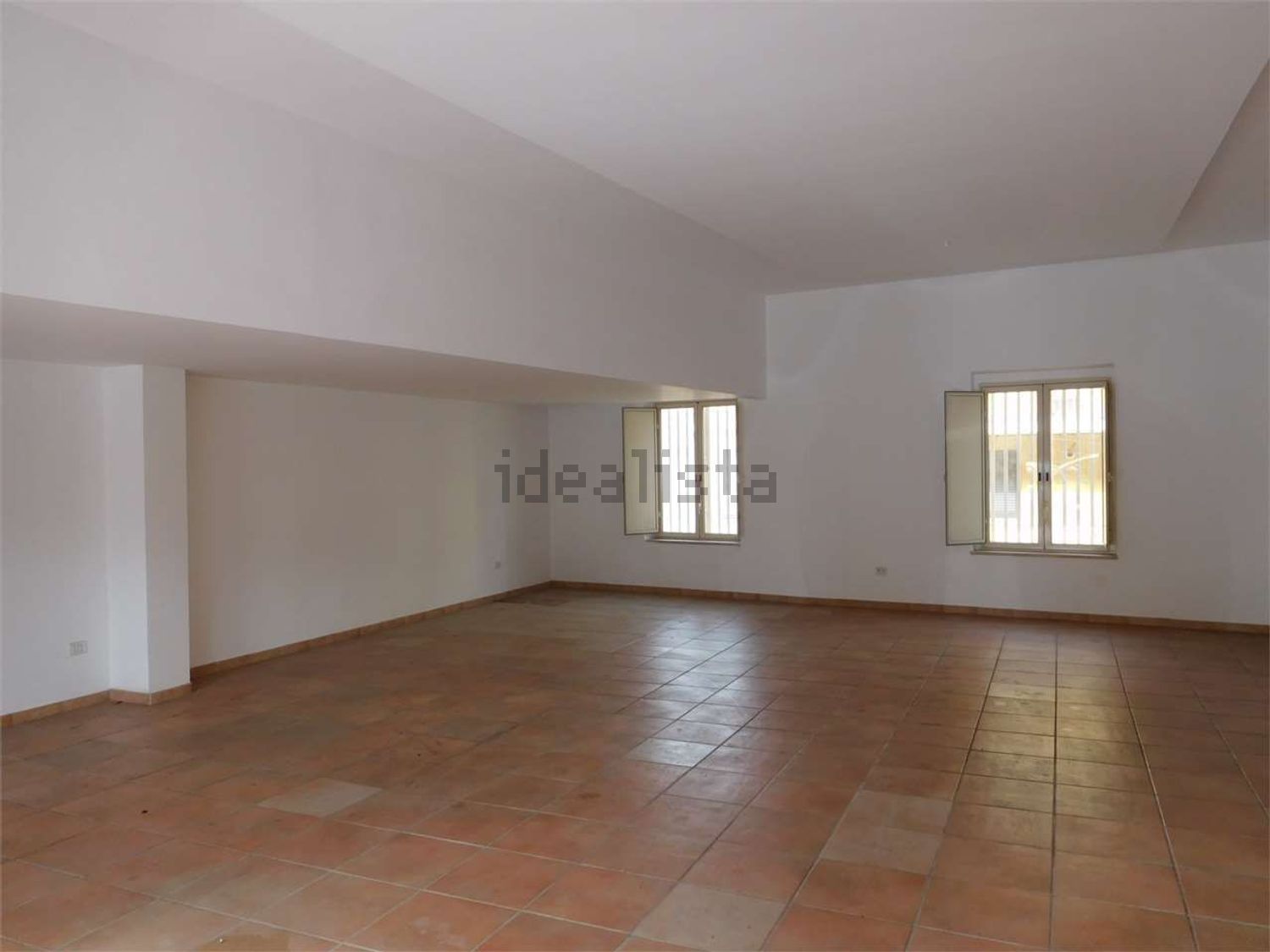 locale di sgombero in vendita ad Agrigento in zona Fontanelle