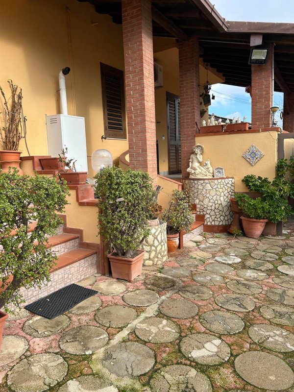 casa indipendente in vendita ad Agrigento in zona Villaggio Mosè