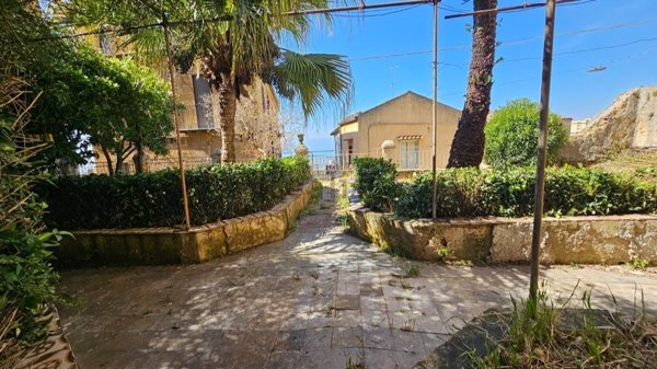 appartamento in vendita ad Agrigento in zona Centro Storico