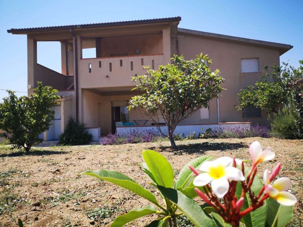 casa indipendente in vendita ad Agrigento in zona Zingarello