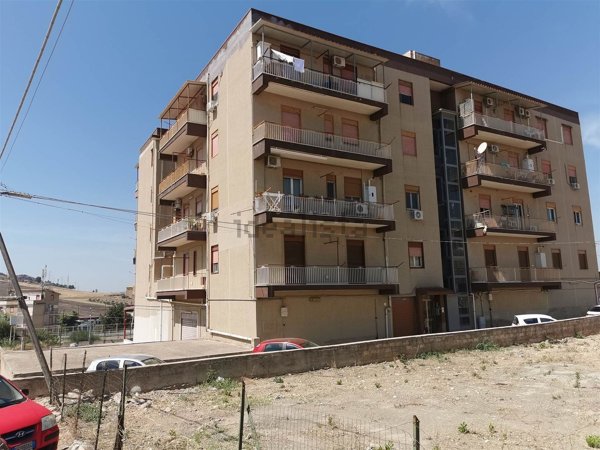 appartamento in vendita ad Agrigento in zona Quadrivio Spinasanta