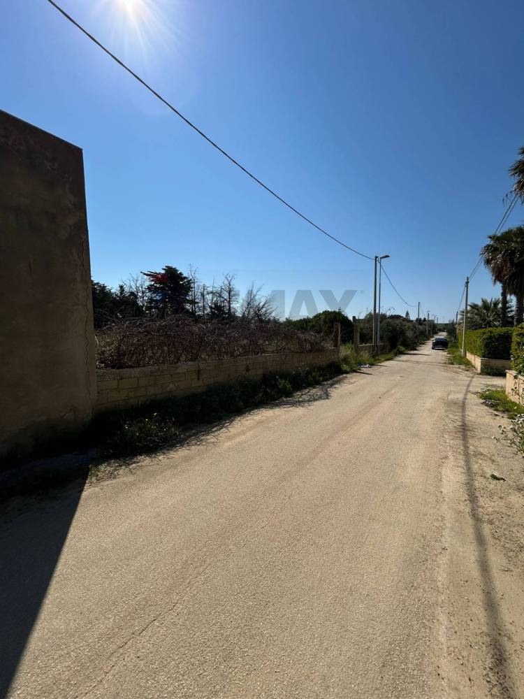 terreno agricolo in vendita ad Agrigento in zona Zingarello