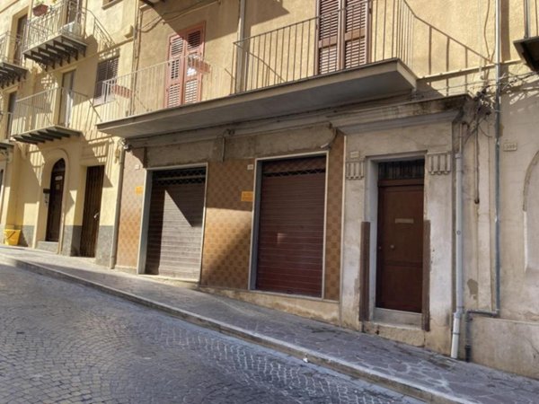 negozio in vendita ad Agrigento in zona Centro Storico