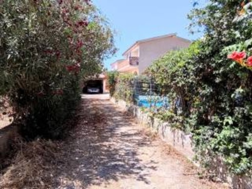 casa indipendente in vendita ad Agrigento in zona Zingarello