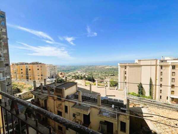 appartamento in vendita ad Agrigento in zona Centro Storico