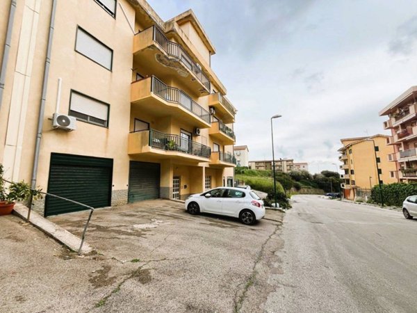 appartamento in vendita ad Agrigento in zona Monserrato