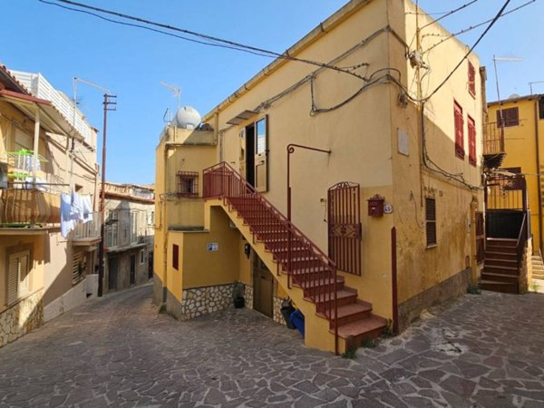 appartamento in vendita ad Agrigento in zona Centro Storico
