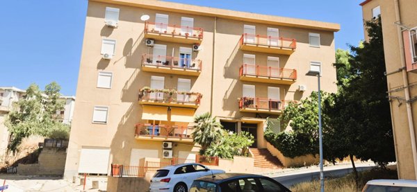 locale di sgombero in vendita ad Agrigento