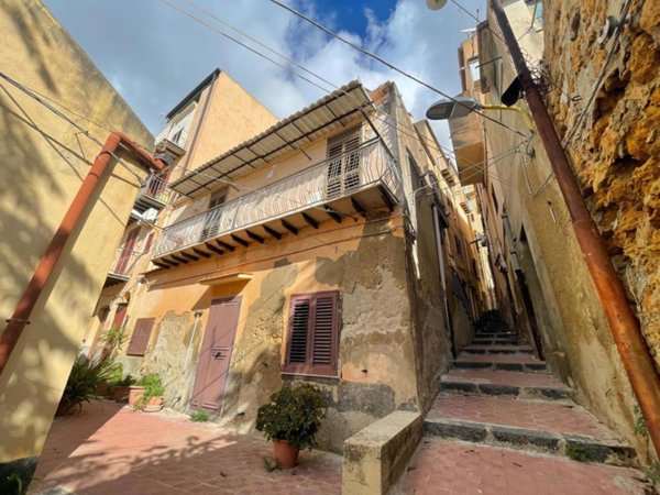 appartamento in vendita ad Agrigento in zona Centro Storico