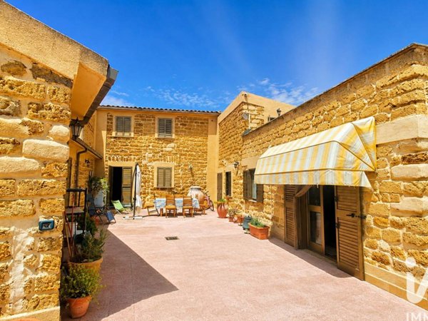casa indipendente in vendita ad Agrigento in zona Villaggio Mosè