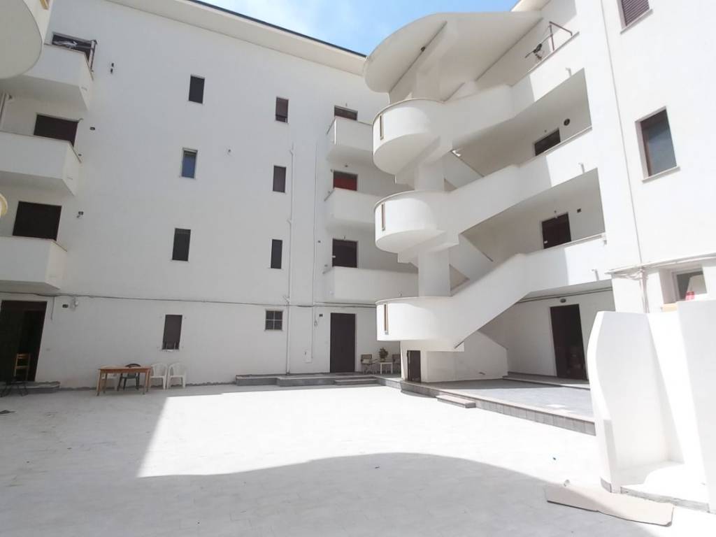 appartamento in vendita ad Agrigento in zona Zingarello