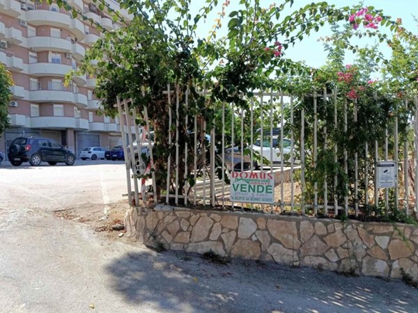 appartamento in vendita ad Agrigento in zona Fiumenaro