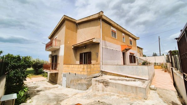 casa indipendente in vendita ad Agrigento in zona Centro Storico