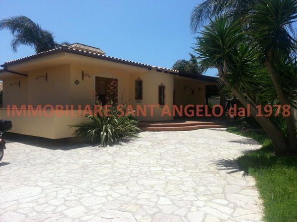 casa indipendente in vendita ad Agrigento in zona Zingarello