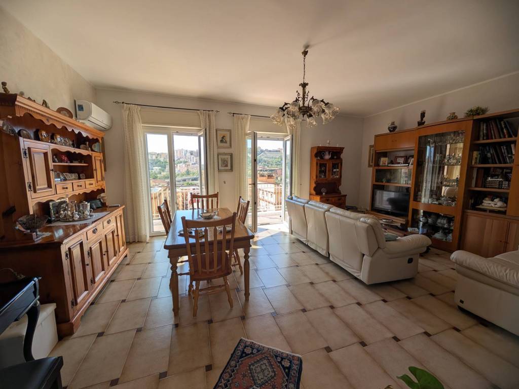 appartamento in vendita ad Agrigento in zona Quadrivio Spinasanta