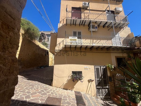 appartamento in vendita ad Agrigento in zona Centro Storico