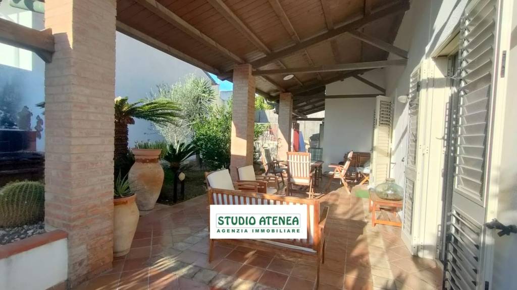 casa indipendente in vendita ad Agrigento in zona San Leone