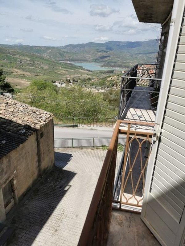 appartamento in vendita ad Alessandria della Rocca