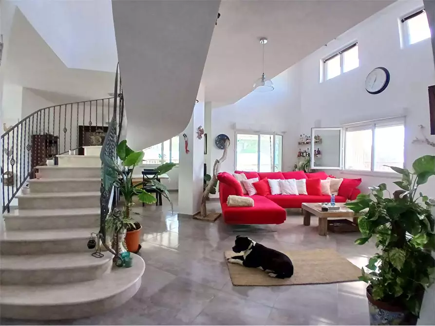 casa indipendente in vendita ad Alessandria della Rocca