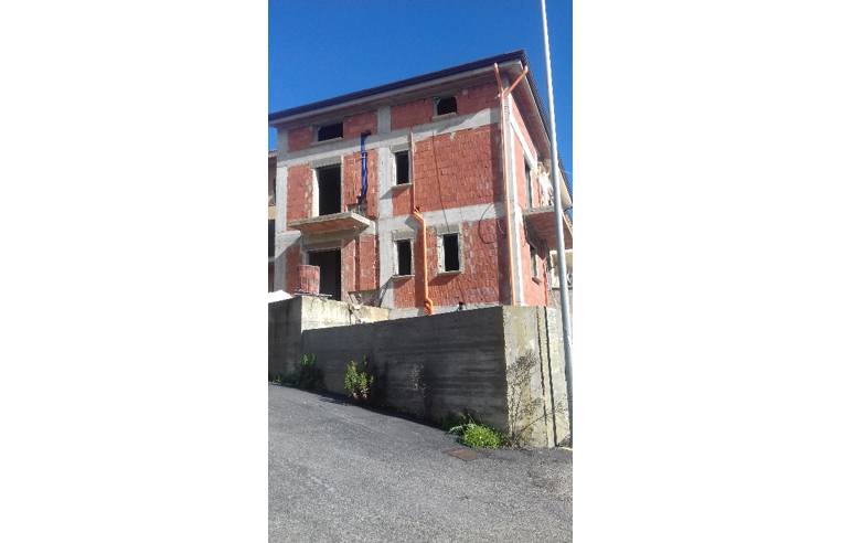 casa indipendente in vendita ad Aragona