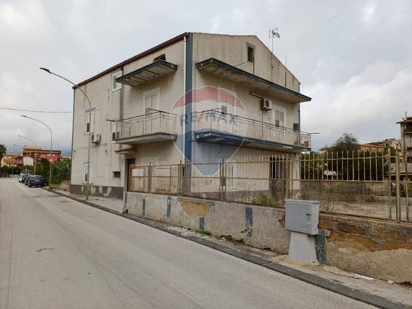 casa indipendente in vendita ad Aragona