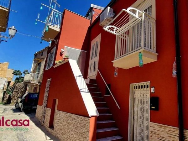 appartamento in vendita ad Aragona