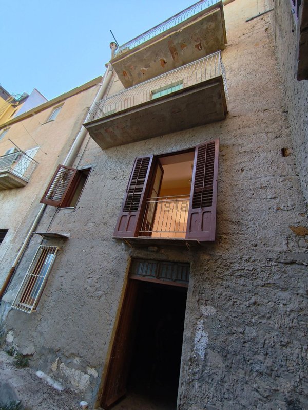 casa indipendente in vendita ad Aragona