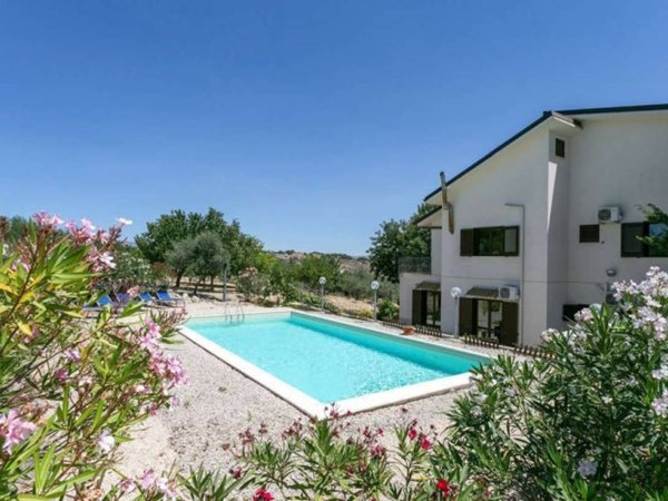 casa indipendente in vendita ad Aragona