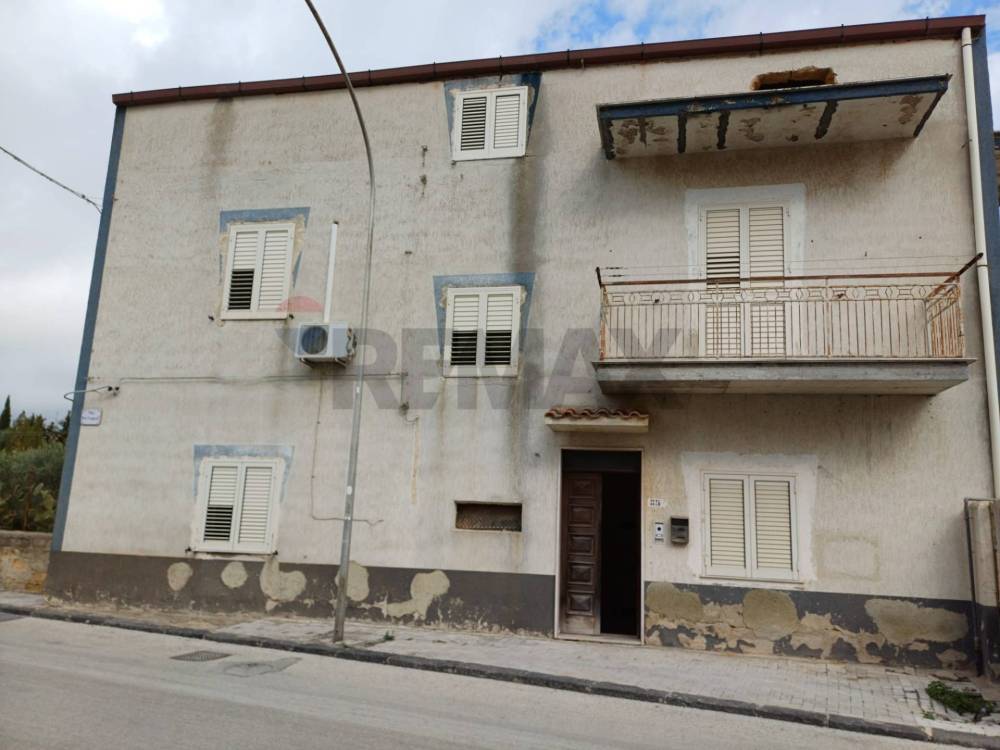 casa indipendente in vendita ad Aragona