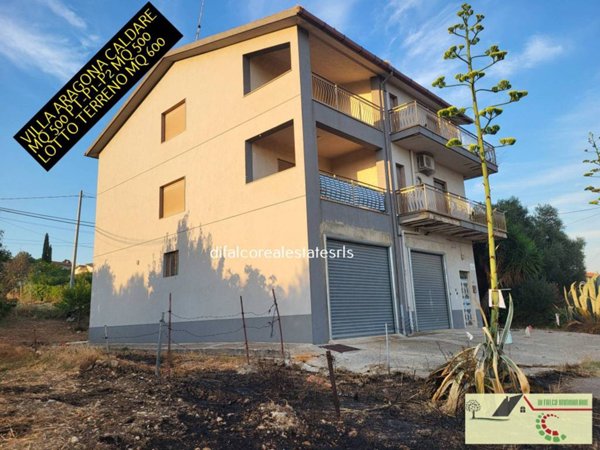 casa indipendente in vendita ad Aragona