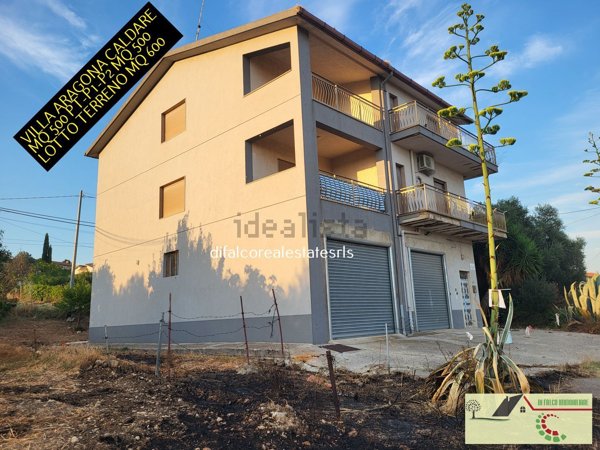 casa indipendente in vendita ad Aragona