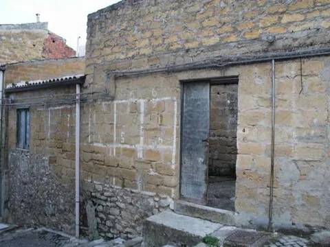 casale in vendita ad Aragona