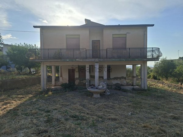 casa indipendente in vendita ad Aragona