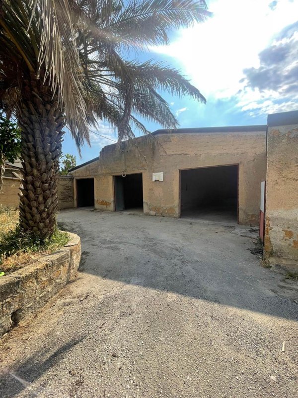 casa indipendente in vendita ad Aragona