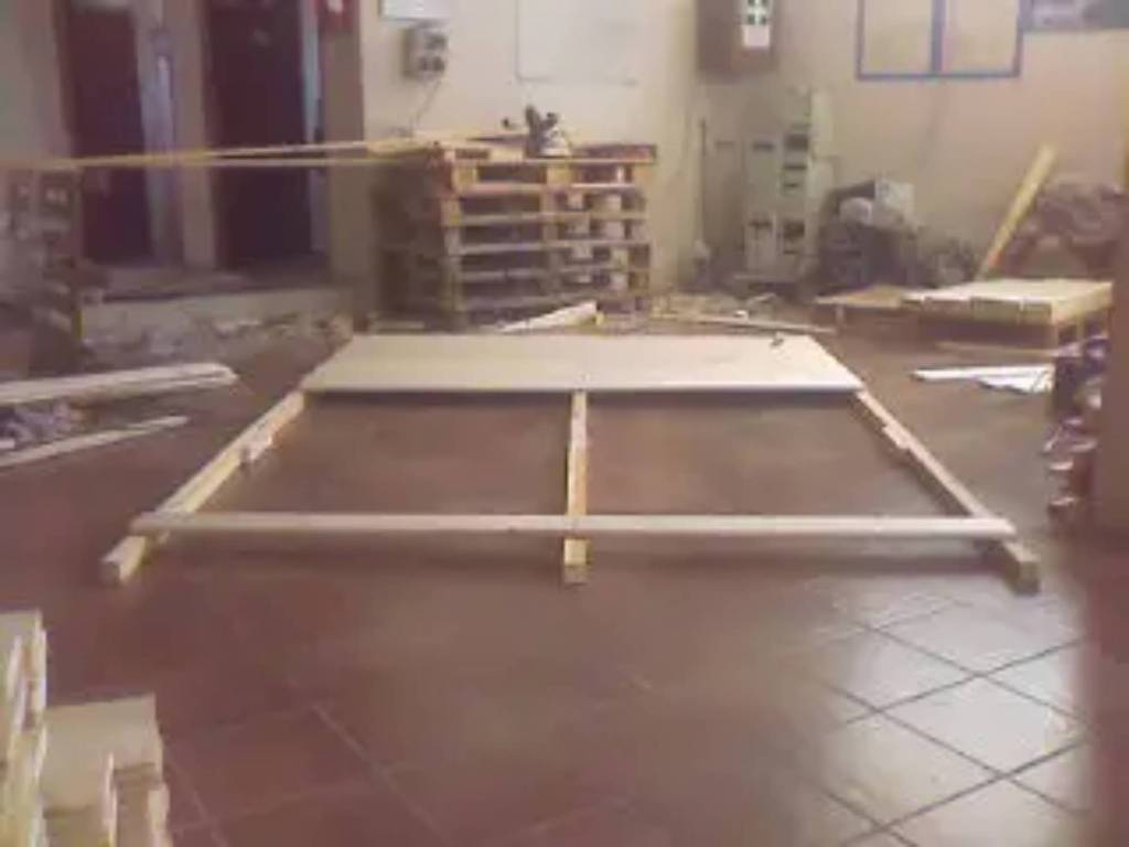 locale di sgombero in vendita a Bivona