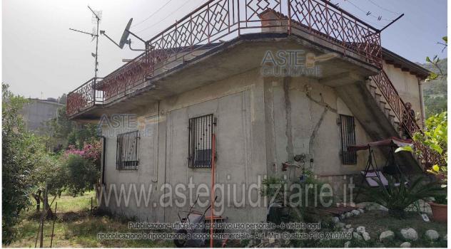 casa indipendente in vendita a Bivona